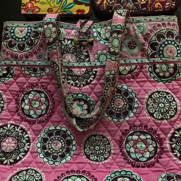 Vera Bradley 7 Piece Bundle - Picture 13 of 14